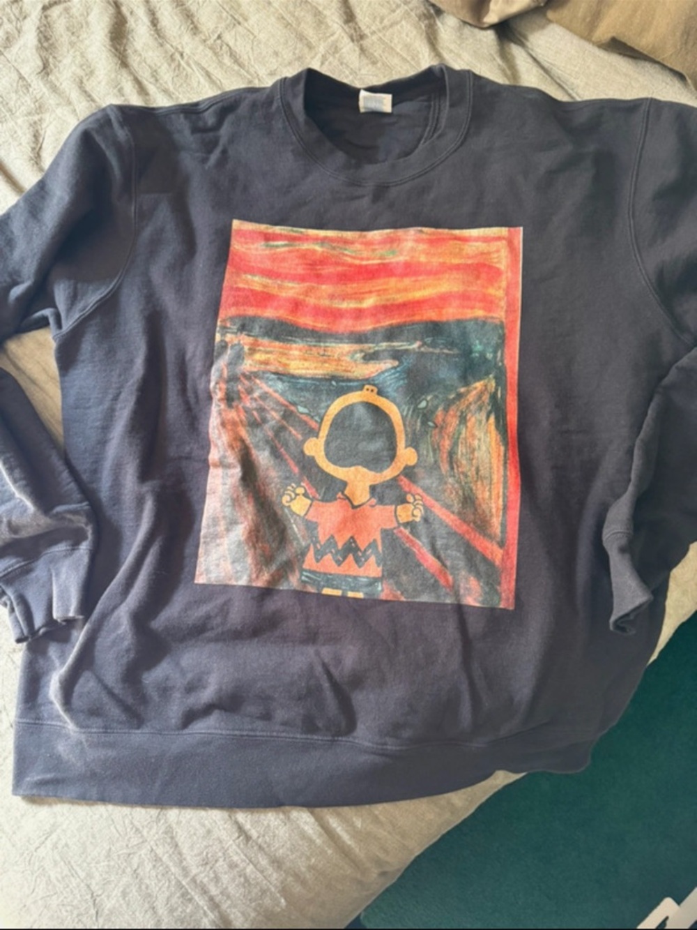 Black Sweatshirt with Charlie Brown Graphic size xl new